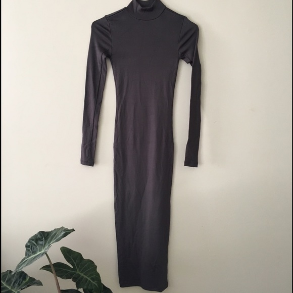 Rib knit midi turtleneck dress