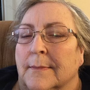 Meet your Posher, Pamela