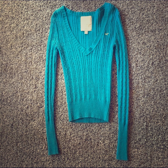 Hollister V-Neck Sweater