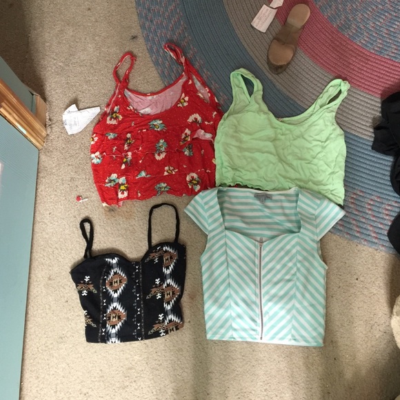 Pac sun/Charlotte russe bundle crop tops
