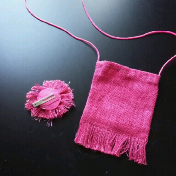 SOLD  Dora Handmade crossbody & clip - Picture 2 of 3