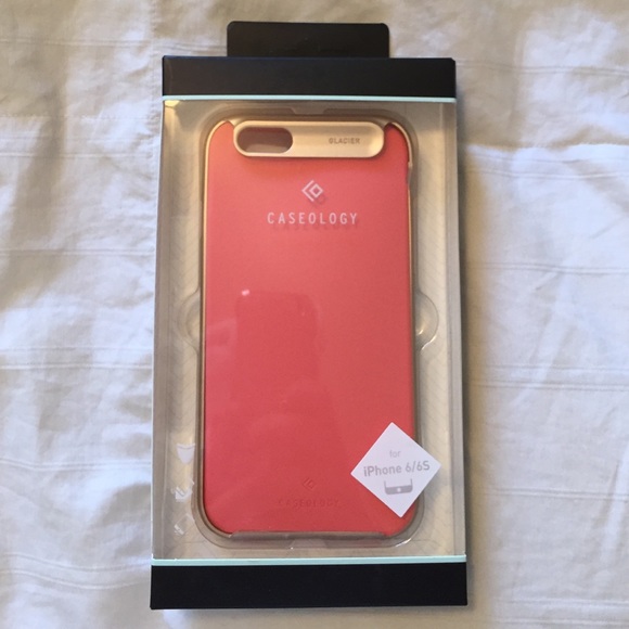 Brand new pink/gold iPhone 6 Caseology case