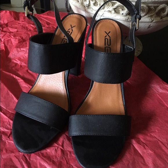 Black Sandals worn only one time