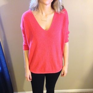 Oversized sweater with 3/4 length sleeves