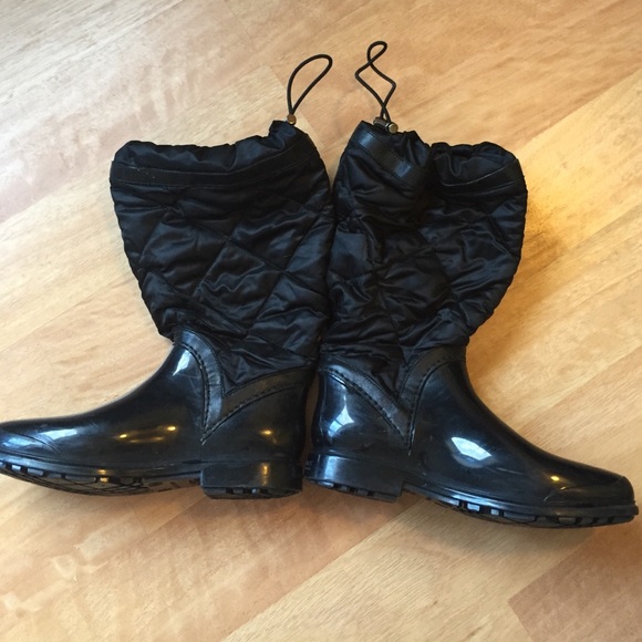 Burberry Rain Boots - Picture 2 of 3