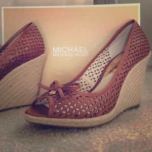 Like new Michael Kors Wedge