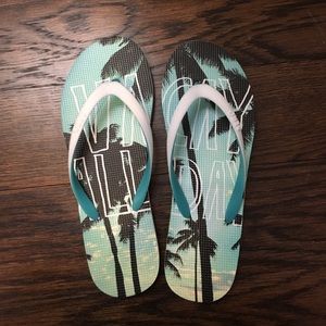 Aeropostale flip flops