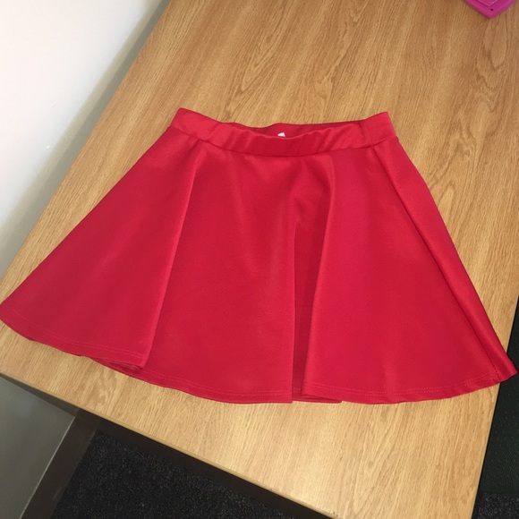 Body Central Red Skater Skirt - Picture 1 of 3