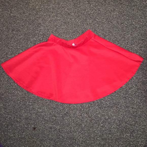 Body Central Red Skater Skirt - Picture 3 of 3