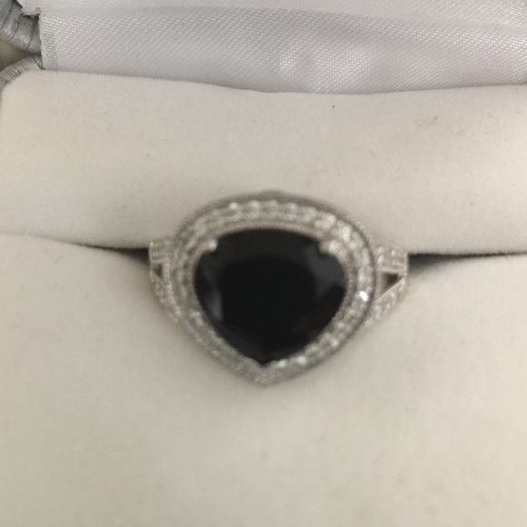 Jewelry - Black onyx set in 925 Sterling silver ring