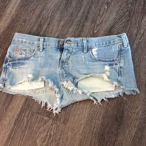 Hollister Cutoffs