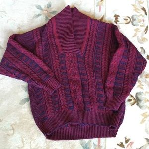 Authentic vintage Irish sweater💜