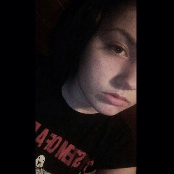 Meet your Posher, Hailey