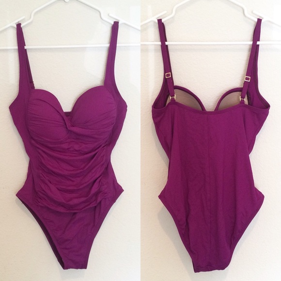 La Blanca "sweetheart" swimsuit NWOT