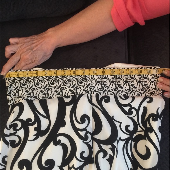 Strapless flowy tank top - Picture 5 of 6