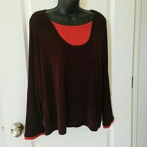 Chocolate brown & coral accented long sleeve top❤
