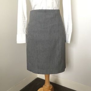 Express Light Grey Pencil Skirt - Size 4