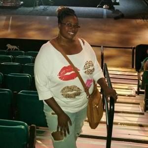 Meet your Posher, Tasha