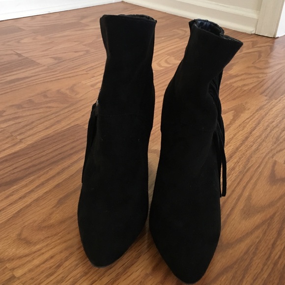 Fringe booties - Picture 2 of 4