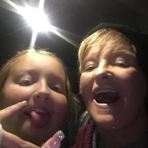 Meet your Posher, Lynette