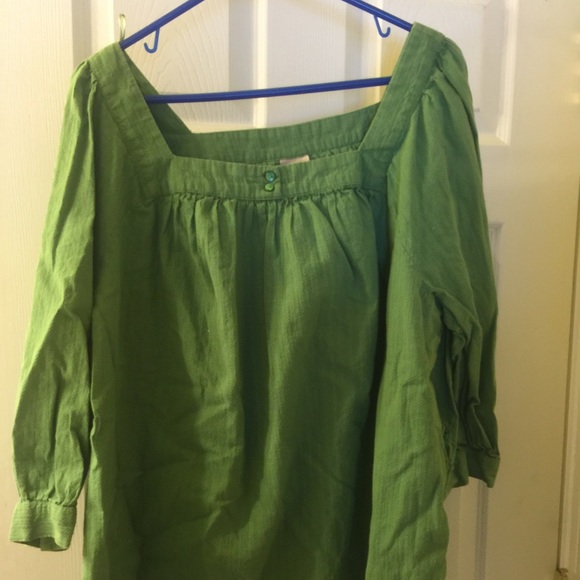 22/24W green tunic. Faded Glory. Great condition.