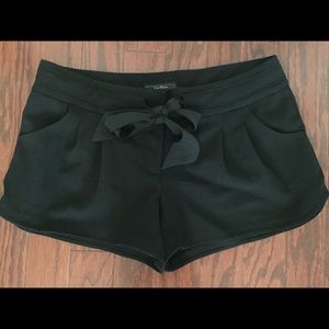 SOLD: Jessica Simpson Black Short:Sz 11/12