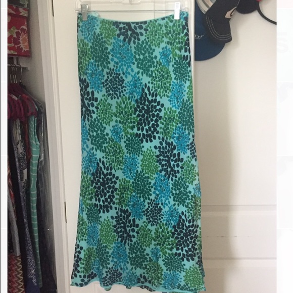 Express Blue and Green Patterned Maxi Skirt 🎀 - Picture 1 of 2