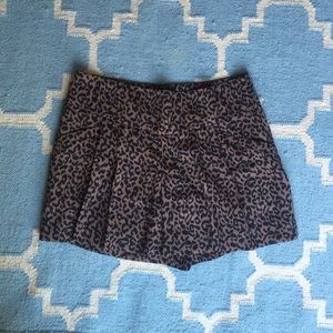 Loft flowy leopard shorts