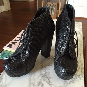 Jeffrey Campbell-style boots