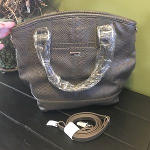 Jewell by thirty one purse