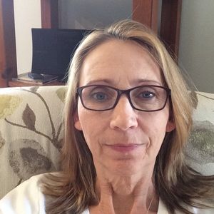 Meet your Posher, Deborah