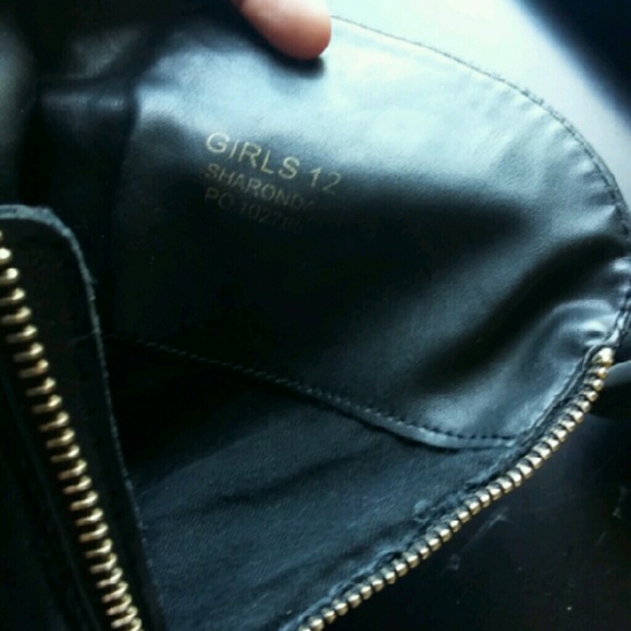 SOLD 12 Girls Knee high boots - Picture 4 of 4