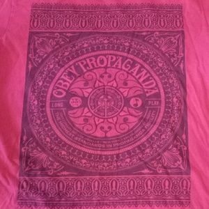 OBEY Tee