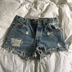 Levi high waisted Jean short
