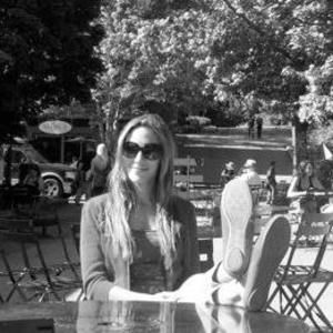 Meet your Posher, Cristina