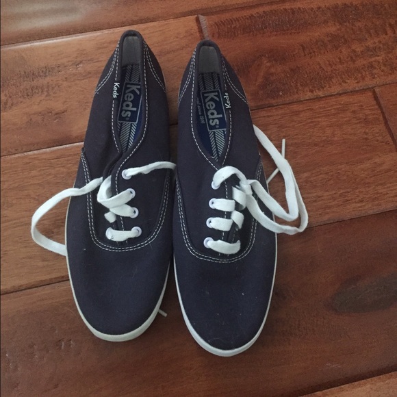 Navy Keds