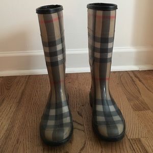Burberry rain boots
