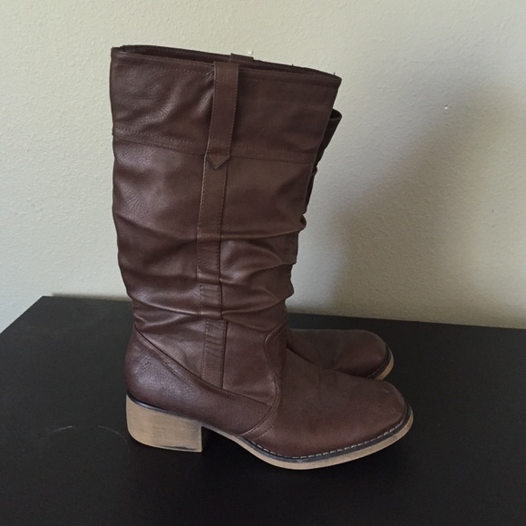 Brown boots