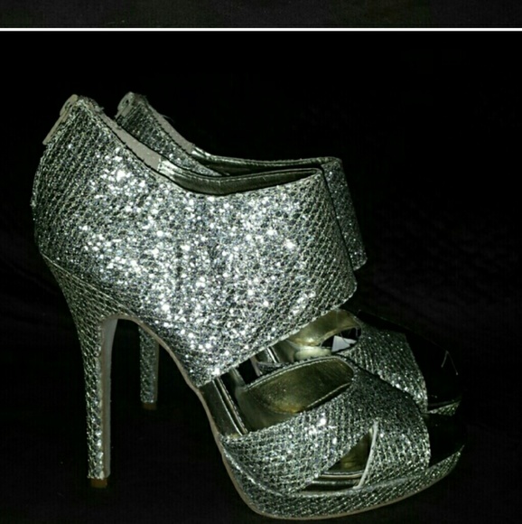 Sofia vergara heels