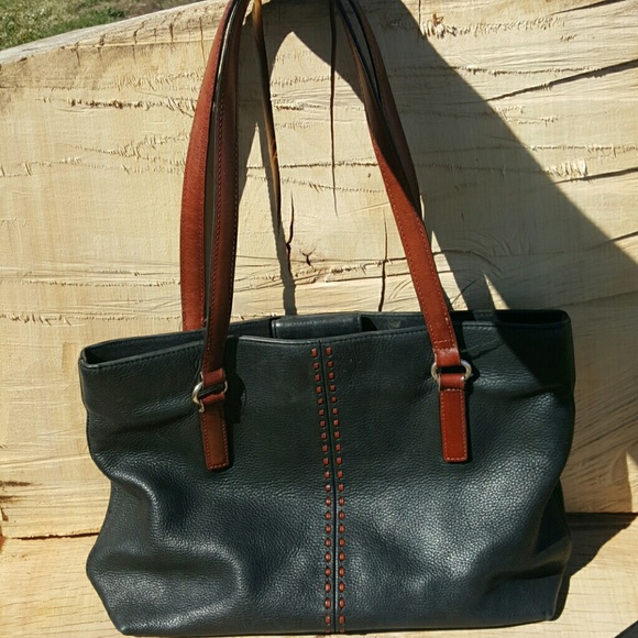 Fossil purse