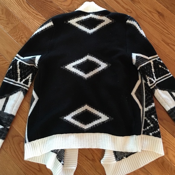 Charlotte Russe sweater - Picture 3 of 3