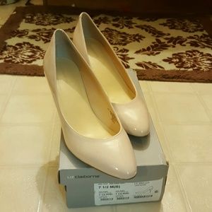 Liz Claiborne Pumps