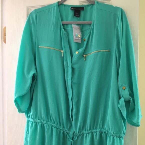 Lane Brant NWT beautiful sea green top