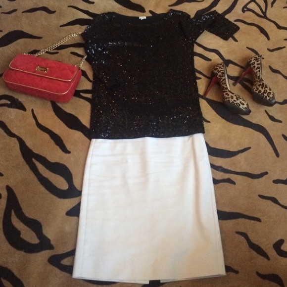 J.Crew Black Sequin Top😍😍😍