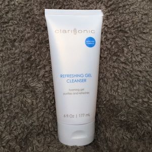 NWOT FULL SIZE Clarisonic Refreshing gel cleanser