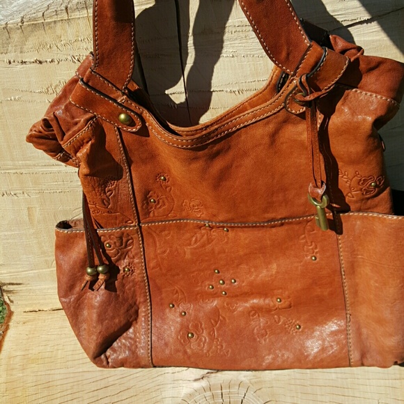 Fossil purse