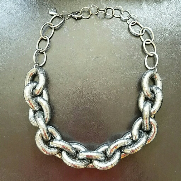 Silver chain necklace