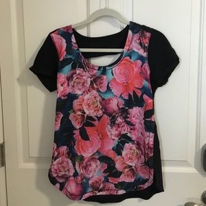 Lulu lemon short sleeve shirt