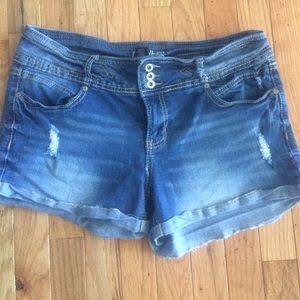 Amethyst Jean shorts