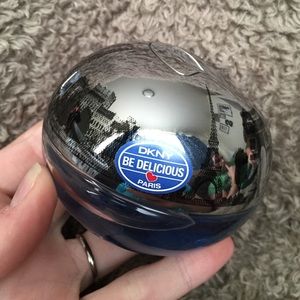 DKNY Be Delicious Paris Perfume LIMITED EDITION